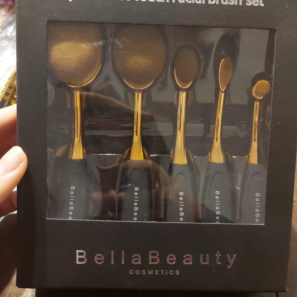 Bella Beauty Cosmetic 5 PCS. - Picture 4 of 6